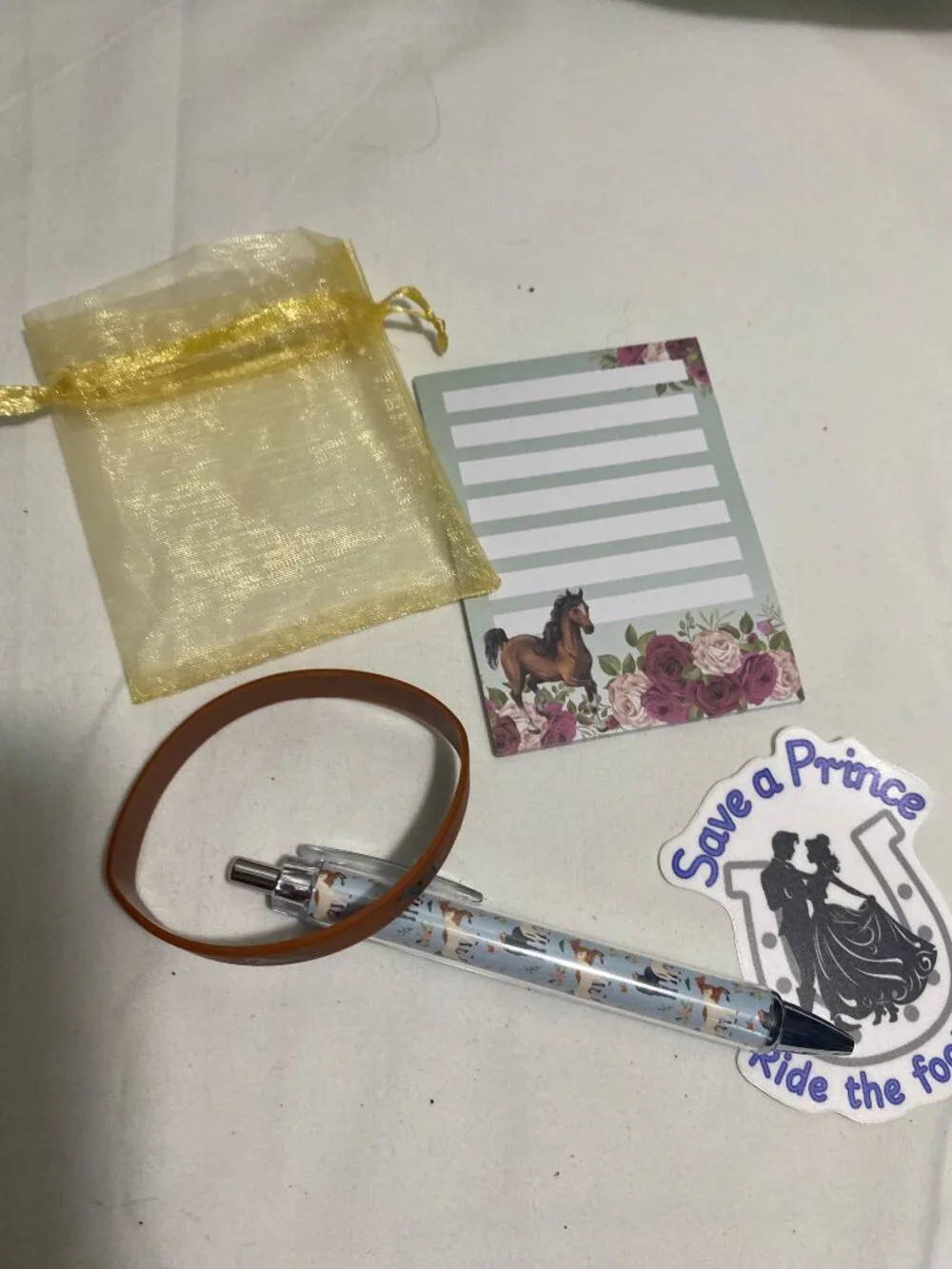 Horse Lover Gift Set Bracelet Pen Notepad Sticker Organza Bag 5 Piece Lot